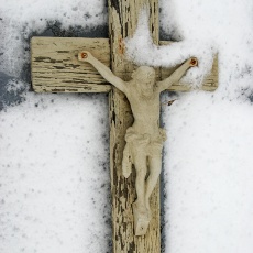 cimetière sous la neige
